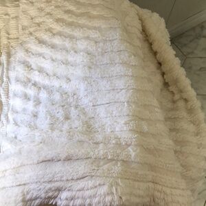 Ralph Lauren bed spread Full / Queen size